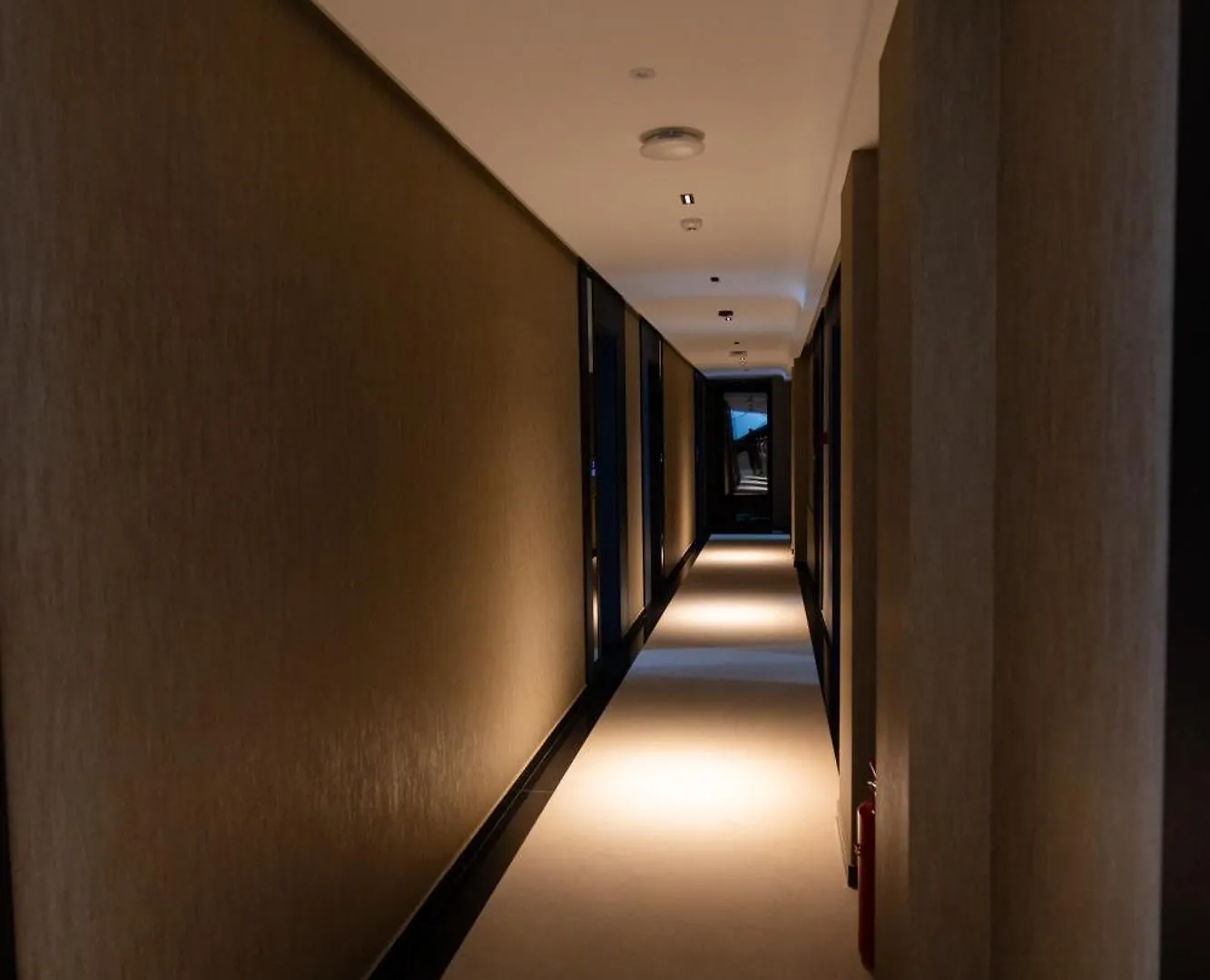 Hotel Majestic Radhimë
